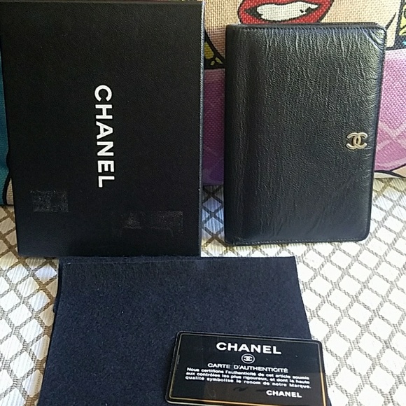 Authentic Chanel wallet - Picture 2 of 8